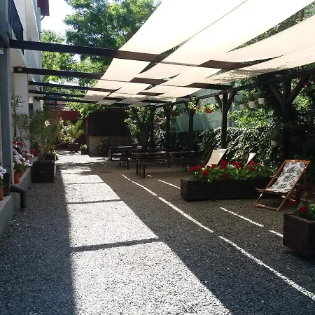 Vila Alexandrous