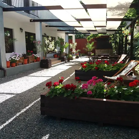 Vila Alexandrous